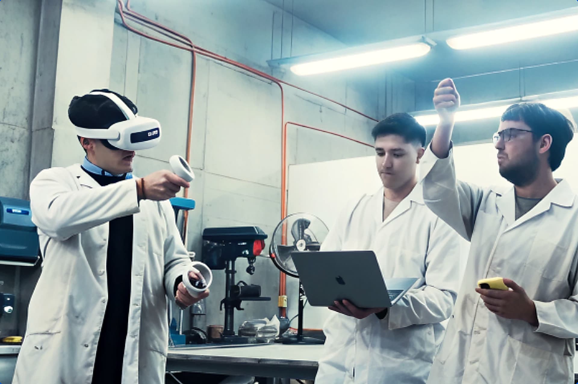 Equipo de Meta Build City trabajando en el laboratorio: realidad virtual, ensayo de materiales y análisis en terreno
